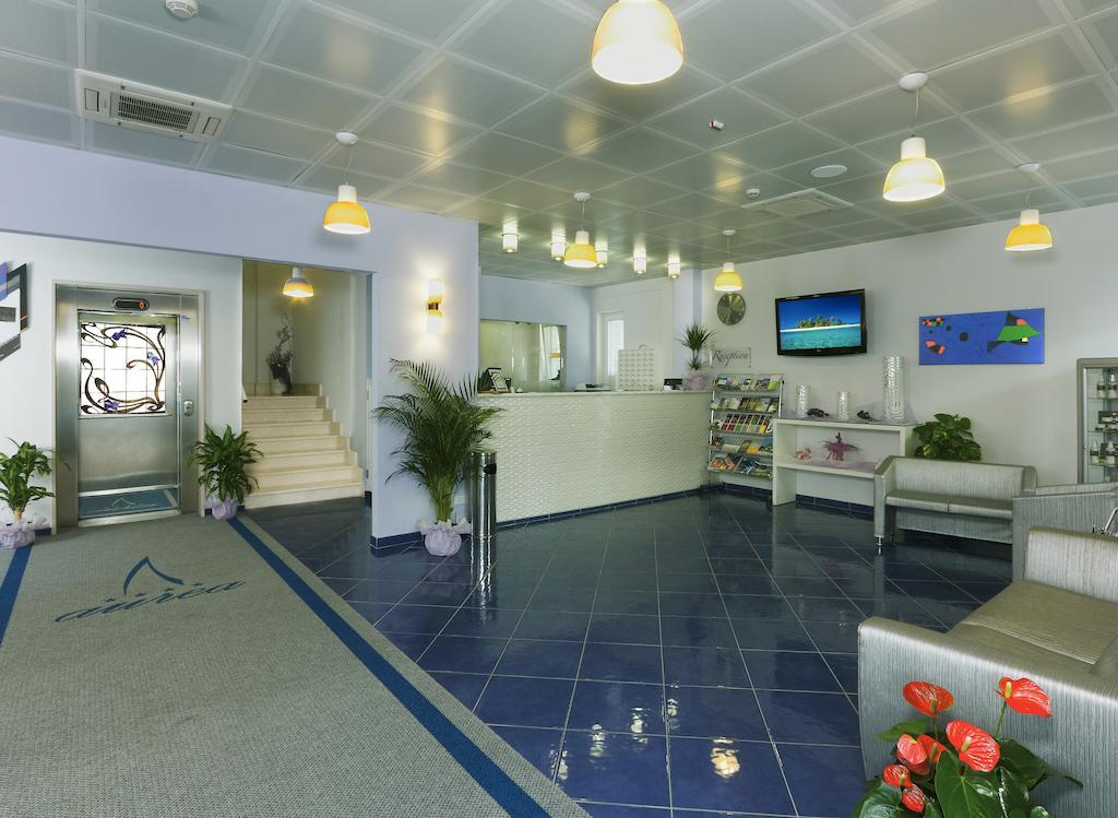 Aurea Hotel 토르토레토 외부 사진